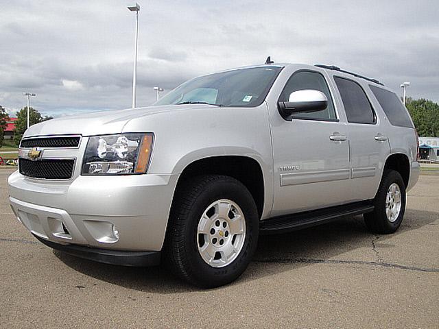 Photo of 2011 Chevrolet Tahoe