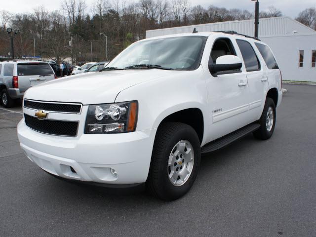 Photo of 2011 Chevrolet Tahoe