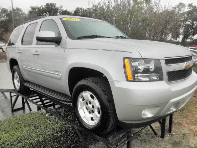 Photo of 2011 Chevrolet Tahoe