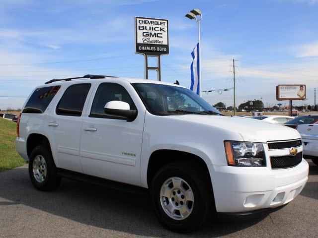 Photo of 2011 Chevrolet Tahoe