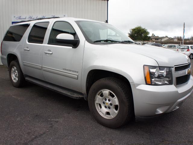 Photo of 2011 Chevrolet Suburban