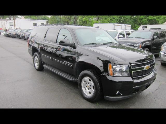 Photo of 2011 Chevrolet Suburban