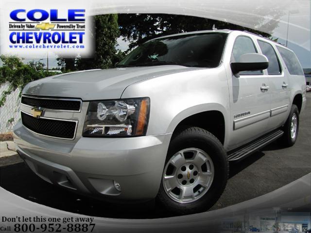Photo of 2011 Chevrolet Suburban