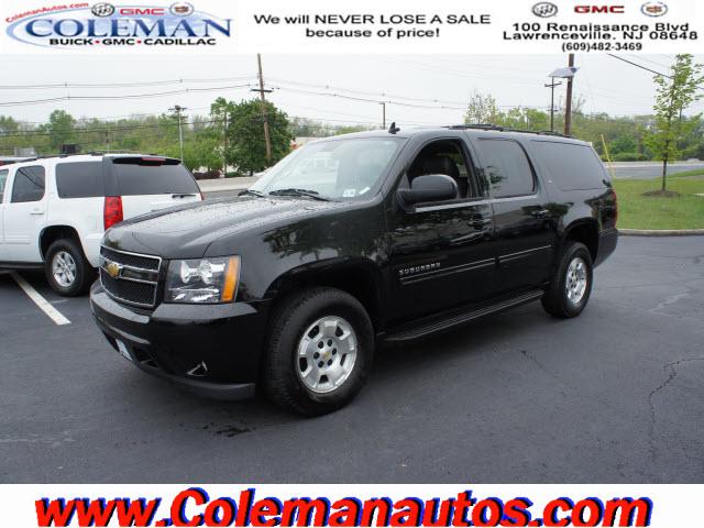 Photo of 2011 Chevrolet Suburban