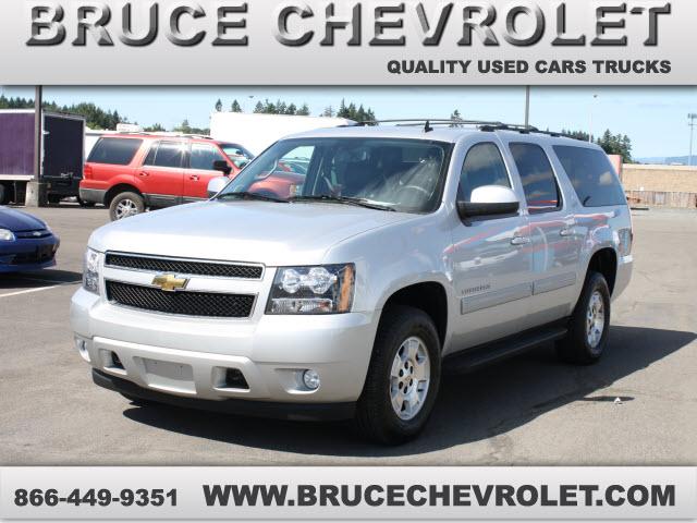 Photo of 2011 Chevrolet Suburban
