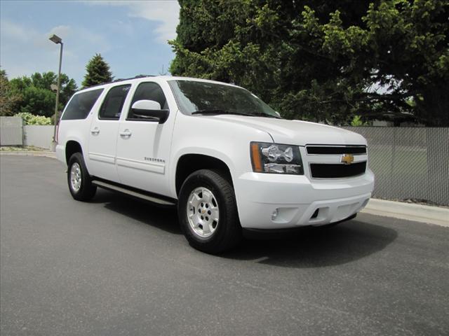 Photo of 2012 Chevrolet Suburban