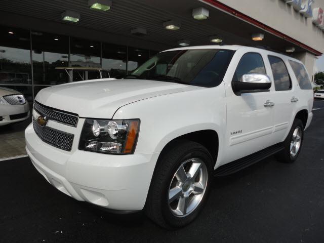 Photo of 2010 Chevrolet Tahoe
