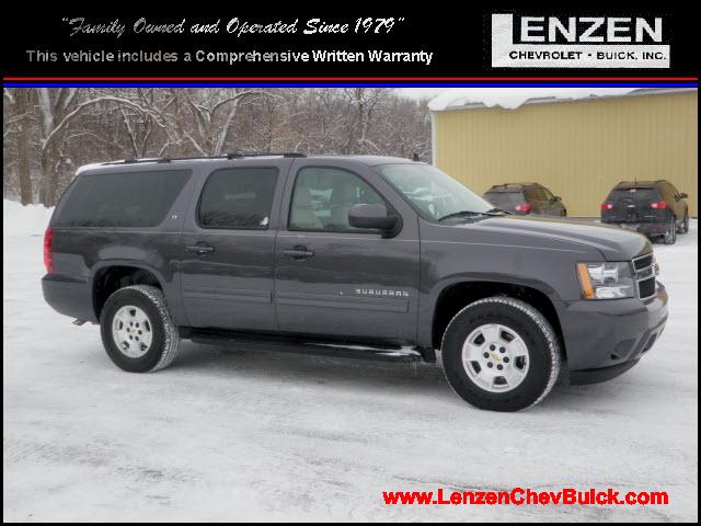 Photo of 2010 Chevrolet Suburban