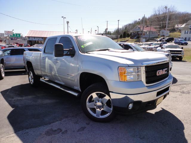 Photo of 2011 GMC Sierra 2500