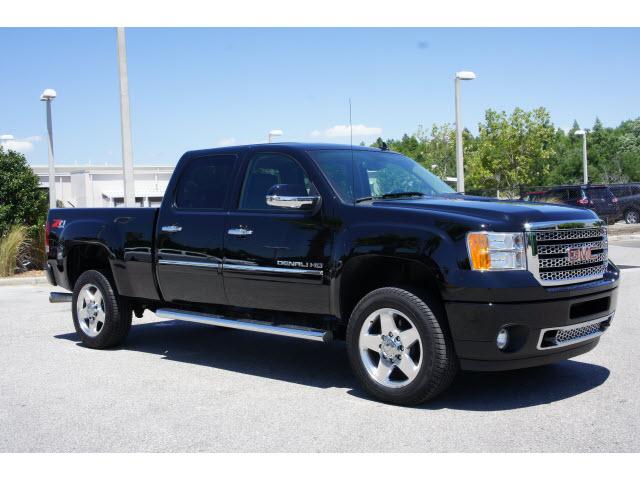 Photo of 2011 GMC Sierra 2500HD