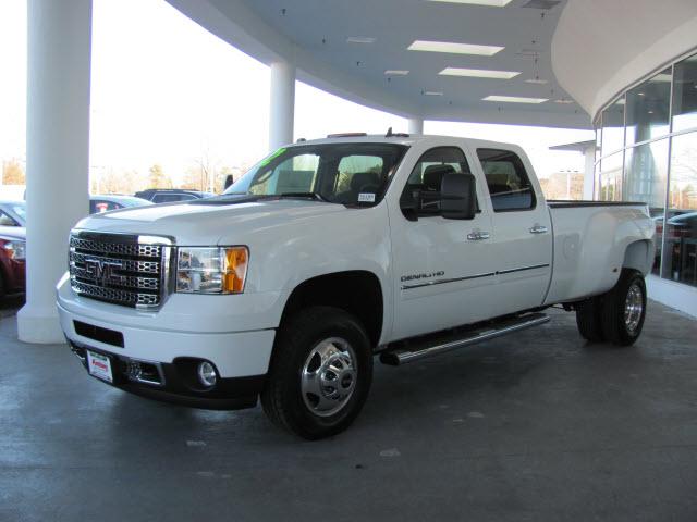 Photo of 2012 GMC Sierra 3500HD