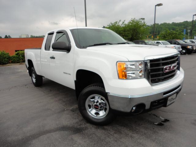 Photo of 2010 GMC Sierra 2500