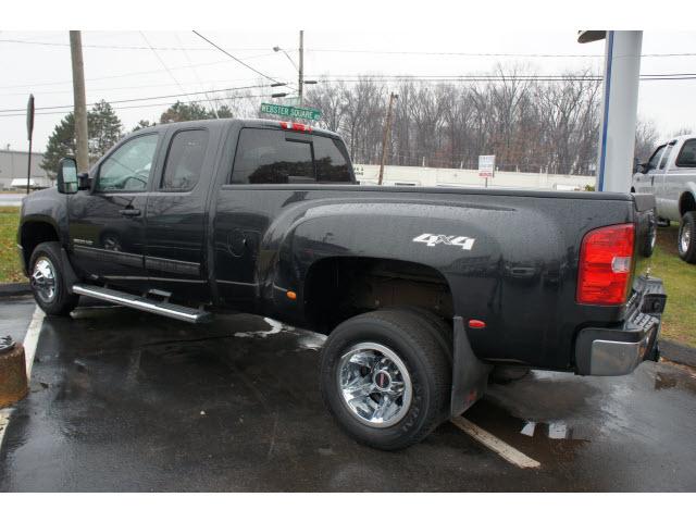 Photo of 2010 GMC Sierra 3500HD