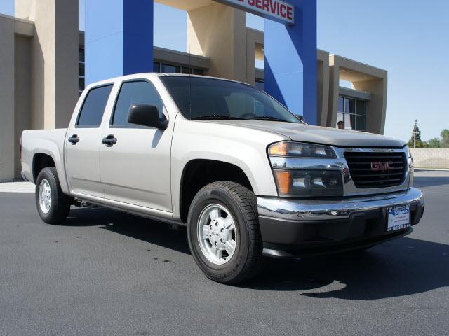 Photo of 2005 GMC Canyon