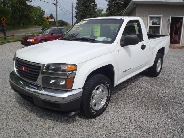 Photo of 2005 GMC Canyon