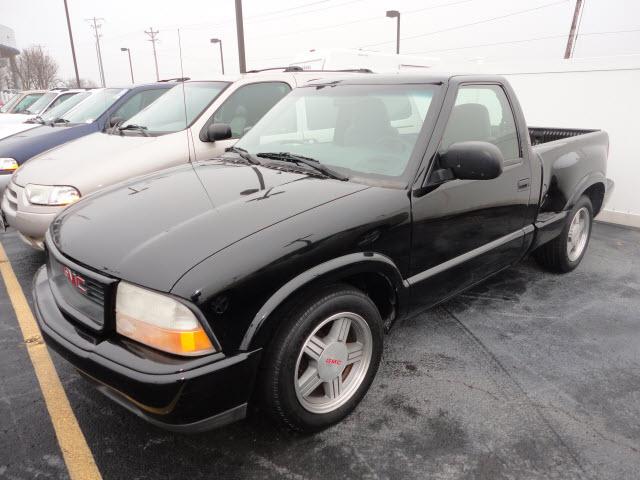 Photo of 2000 GMC Sonoma