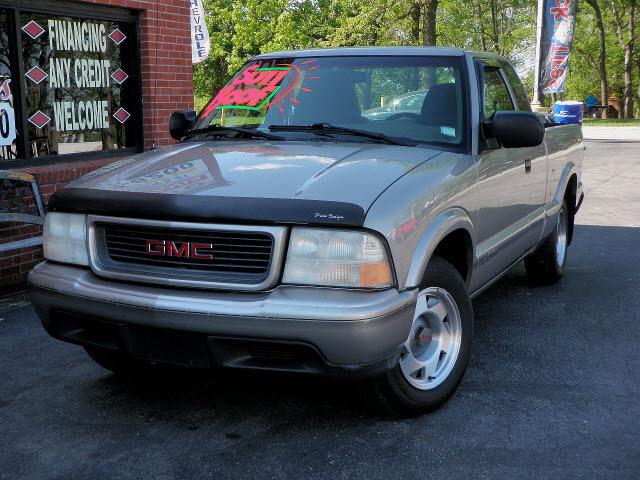 Photo of 1998 GMC Sonoma