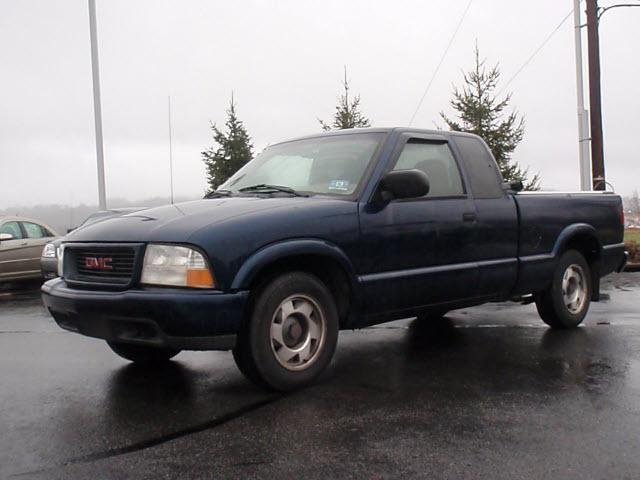 Photo of 2000 GMC Sonoma