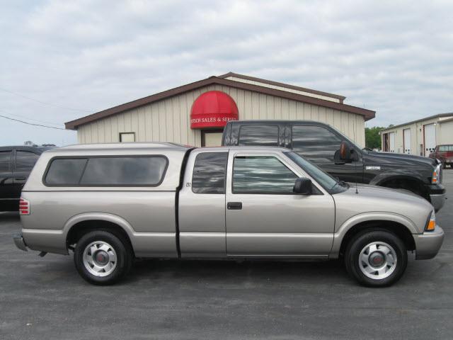 Photo of 1999 GMC Sonoma