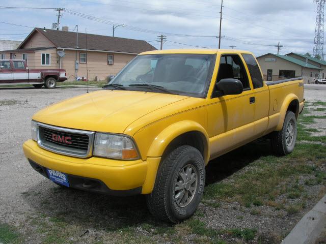 Photo of 2002 GMC Sonoma