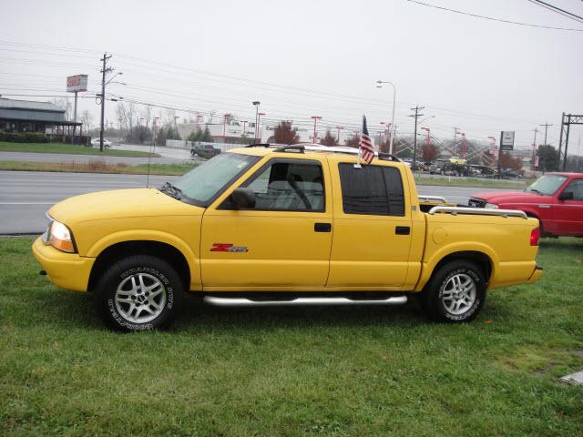 Photo of 2002 GMC Sonoma