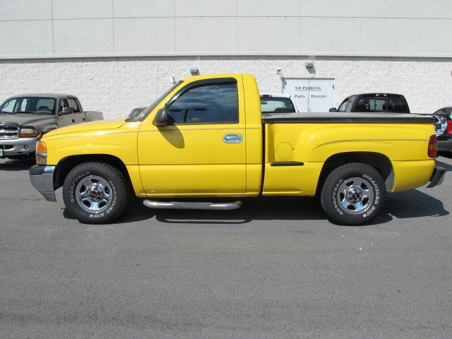 Photo of 2002 GMC Sierra 1500