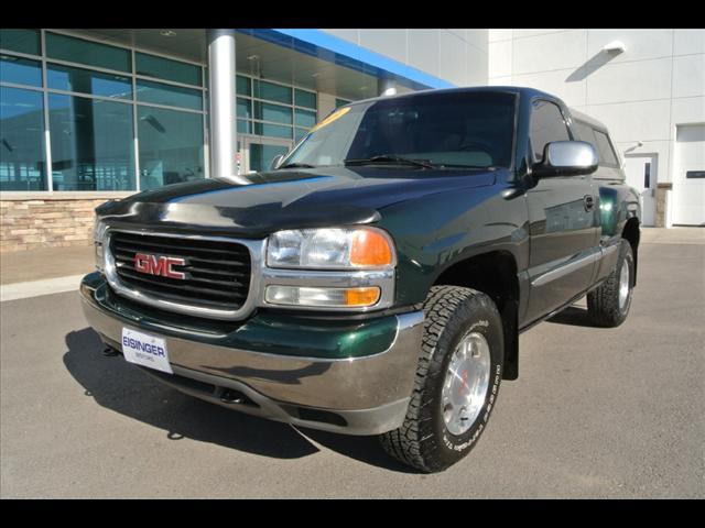 Photo of 2001 GMC Sierra 1500