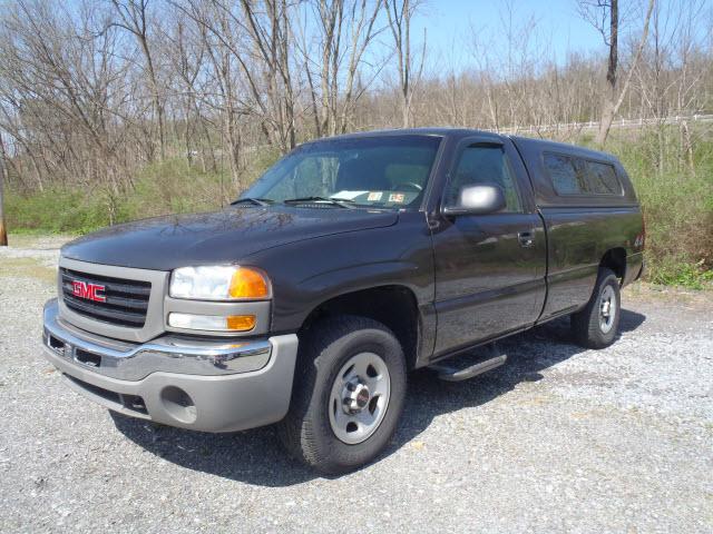Photo of 2003 GMC Sierra 1500