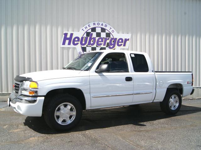 Photo of 2006 GMC Sierra 1500