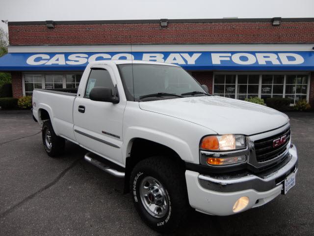Photo of 2006 GMC Sierra 2500HD