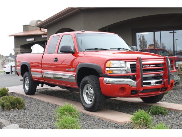 Photo of 2003 GMC Sierra 2500HD
