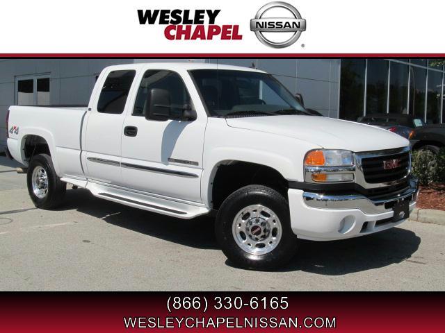 Photo of 2006 GMC Sierra 2500HD