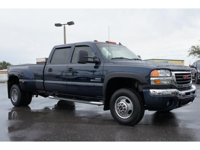 Photo of 2006 GMC Sierra 3500