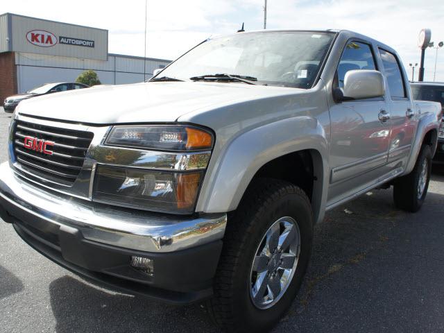 Photo of 2010 GMC Canyon