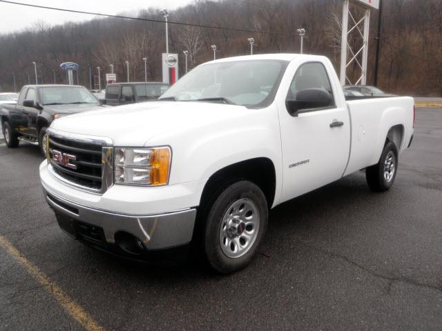 Photo of 2010 GMC Sierra 1500
