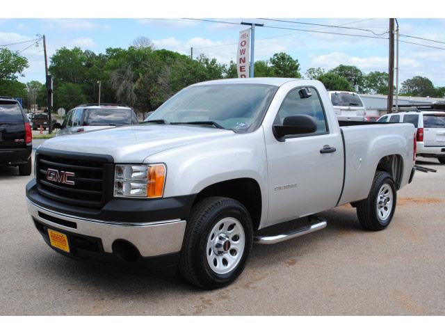 Photo of 2010 GMC Sierra 1500