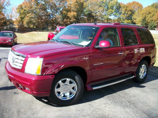 Photo of 2004 Cadillac Escalade
