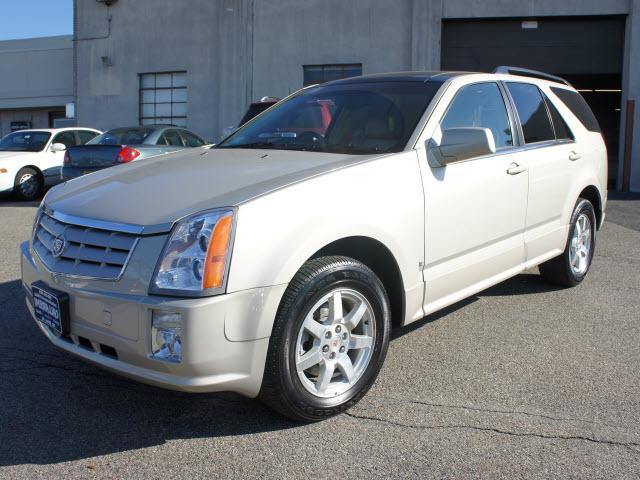 Photo of 2008 Cadillac SRX