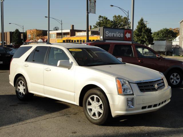 Photo of 2005 Cadillac SRX