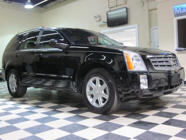 Photo of 2004 Cadillac SRX