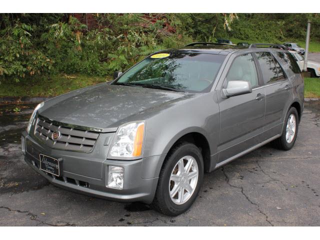 Photo of 2004 Cadillac SRX