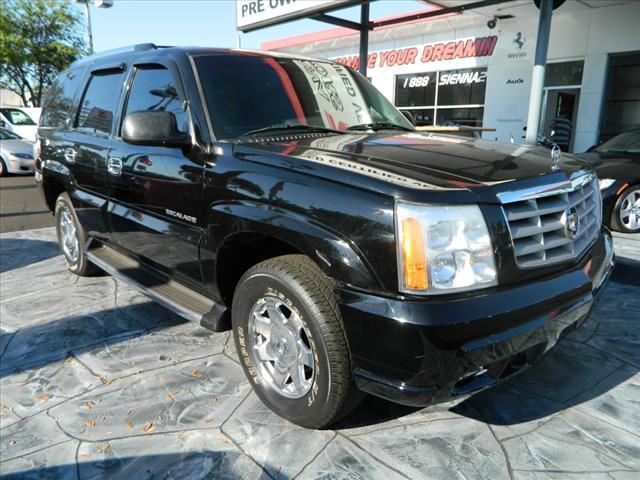 Photo of 2002 Cadillac Escalade