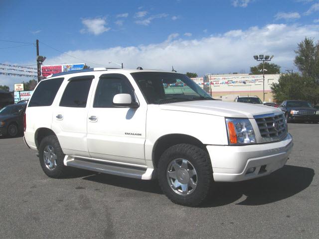 Photo of 2005 Cadillac Escalade