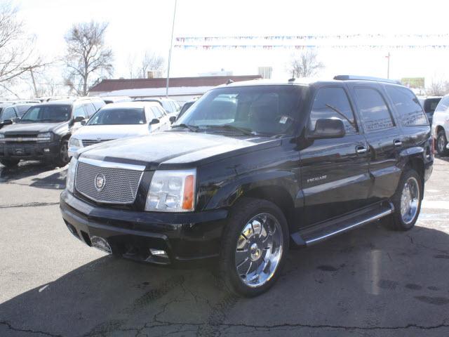 Photo of 2003 Cadillac Escalade