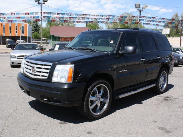 Photo of 2004 Cadillac Escalade