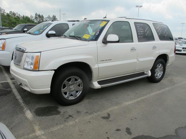 Photo of 2004 Cadillac Escalade
