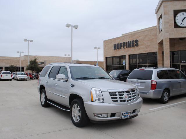 Photo of 2010 Cadillac Escalade