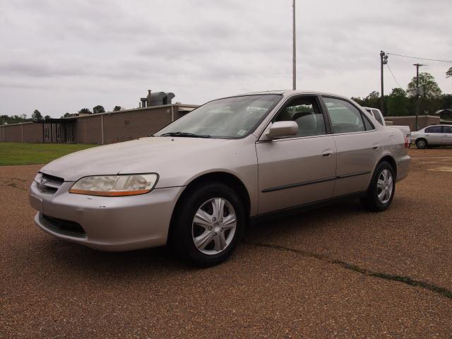 Photo of 1998 Honda Accord