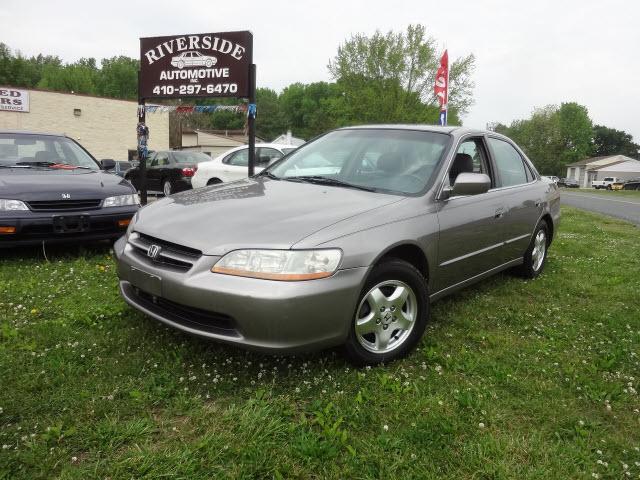 Photo of 2000 Honda Accord