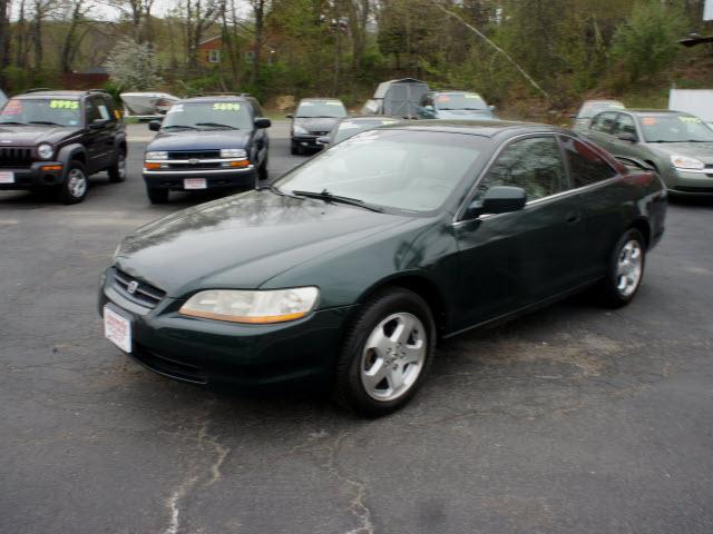 Photo of 2000 Honda Accord